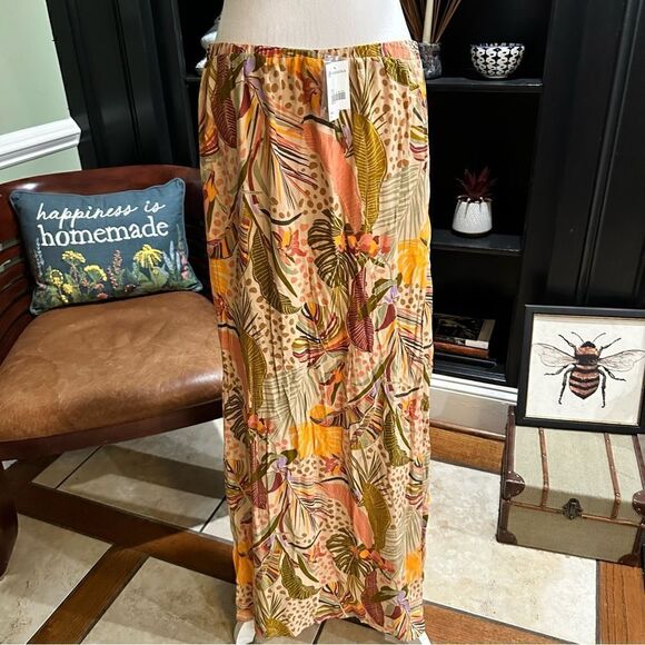 Versona Tropical Print Maxi Skirt Size Large NWT - Picture 10 of 11